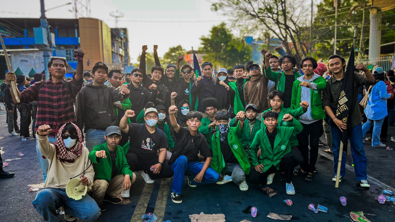 Aliansi Maros Menggugat Gelar Aksi Damai: Mahasiswa Suarakan Darurat Demokrasi di Jalanan*